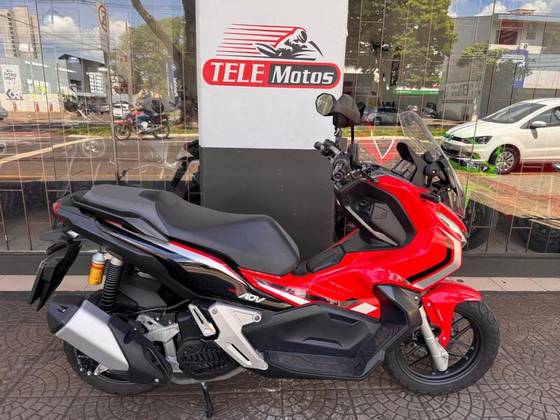 HONDA ADV 